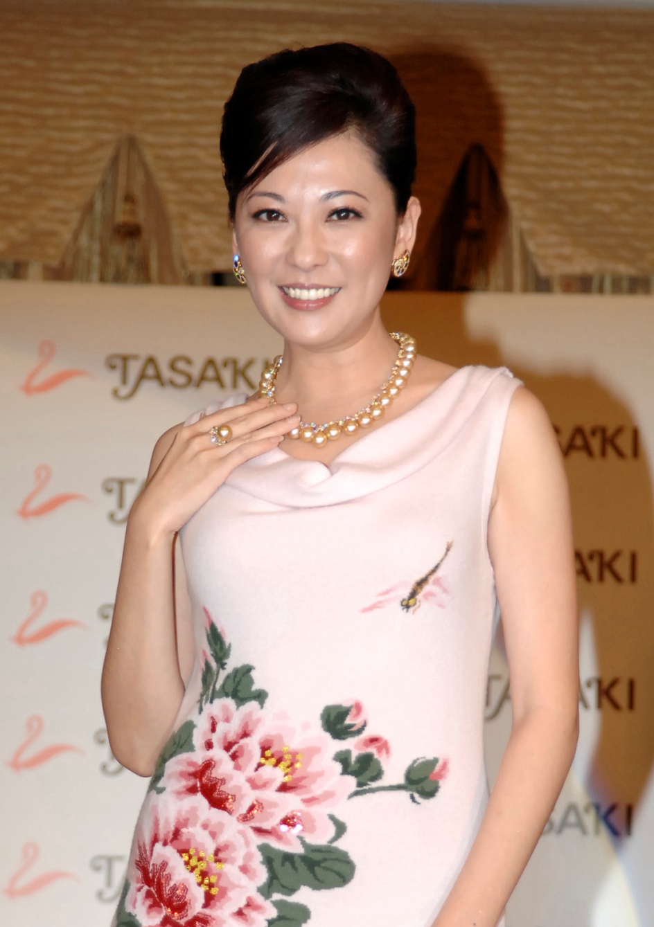  p>况明洁(doris kuang),1966年11月26日生于中国台湾,毕业于台湾国光