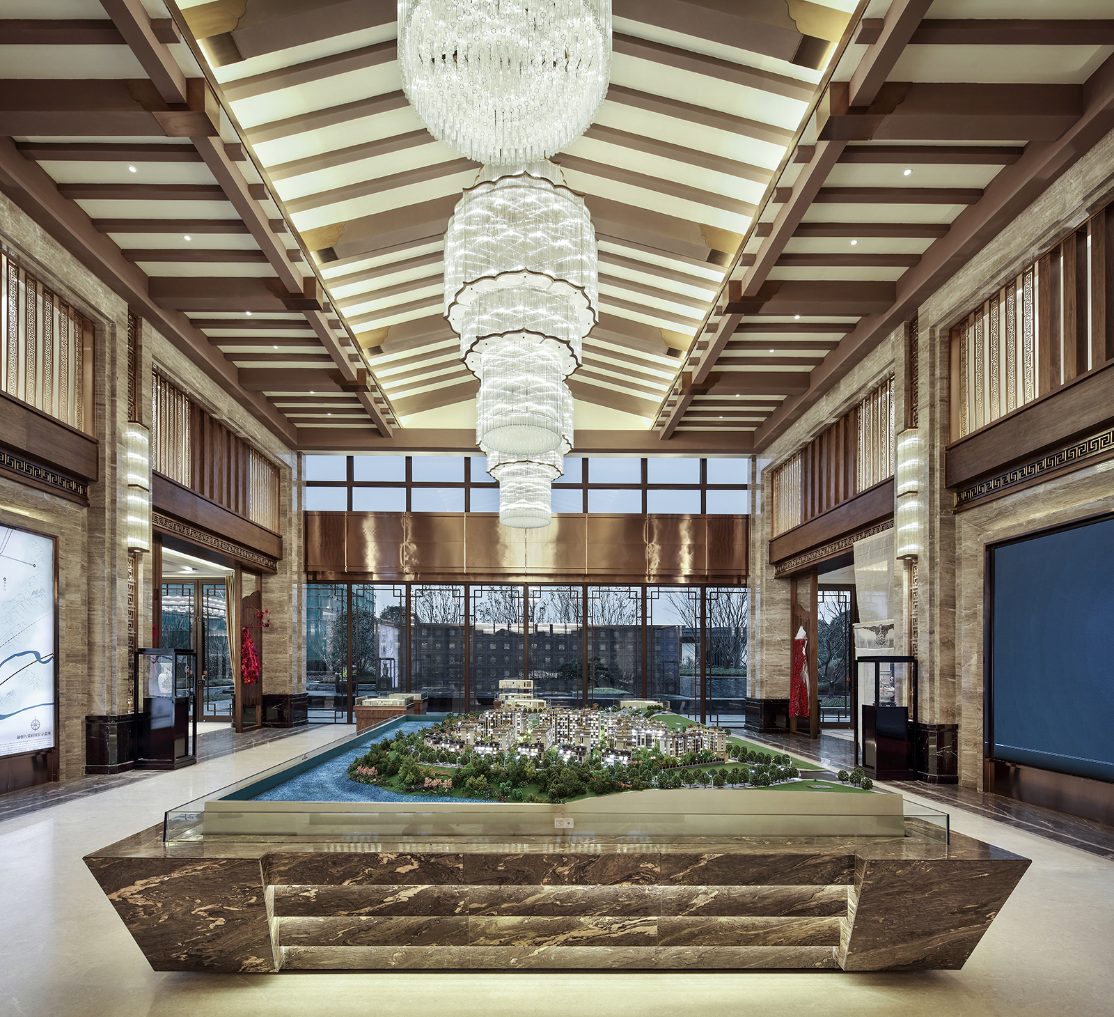  p>重庆融创九棠府位于重庆市两江新区龙盛新城龙兴板块,地处铜锣山和