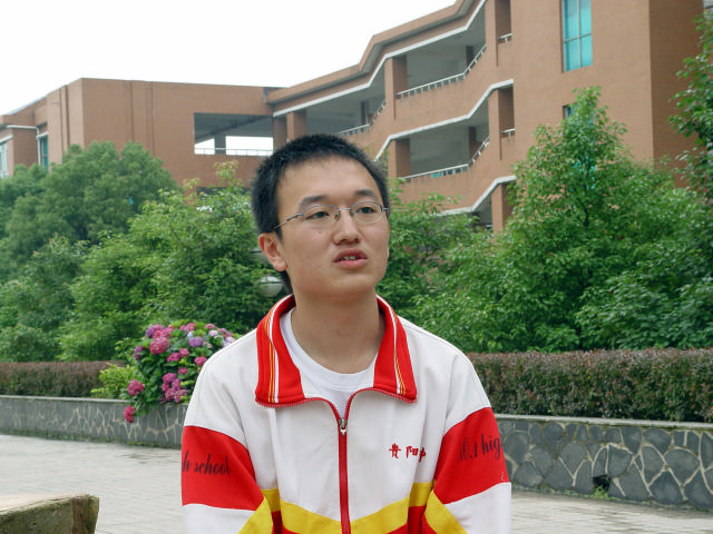  p> a target="_blank" href="/item/贵阳一中/341605" data-lemmaid=