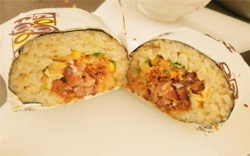 烤肉饭团