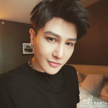 李晨佑
