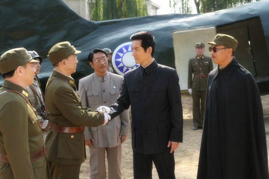 《抉择》是由 a target="_blank" href="/item/中央电视台/5559" data