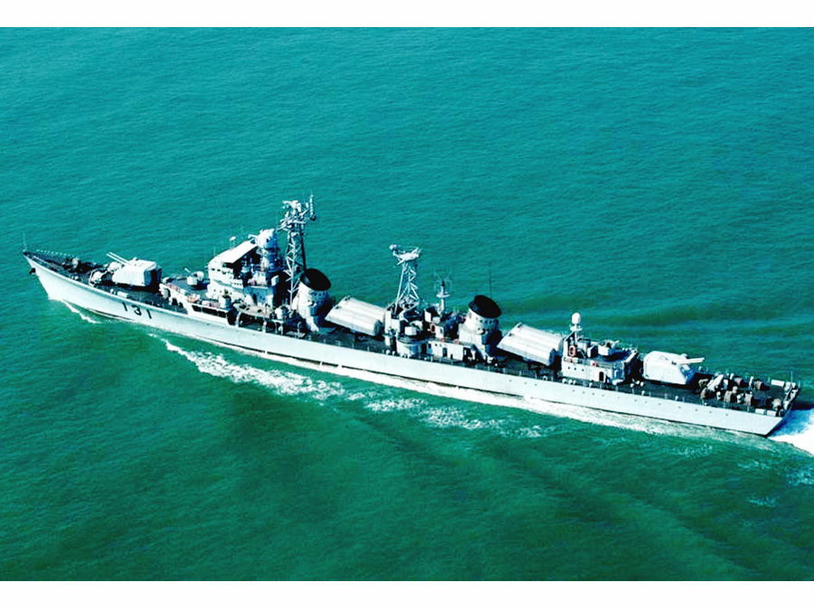 051 destroyer ,北约代号:luda class destroyer,译文:旅大级驱逐舰)