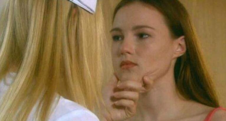 导演,marcela hodna,john comer,eva nemeth主演的一部加拿大动作电影