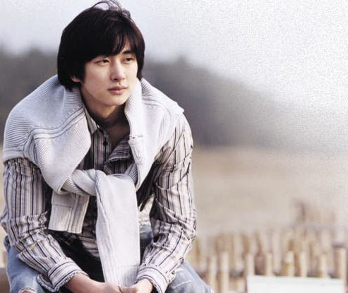  p>沈智浩,1981年5月2日出生于韩国,韩国男演员.