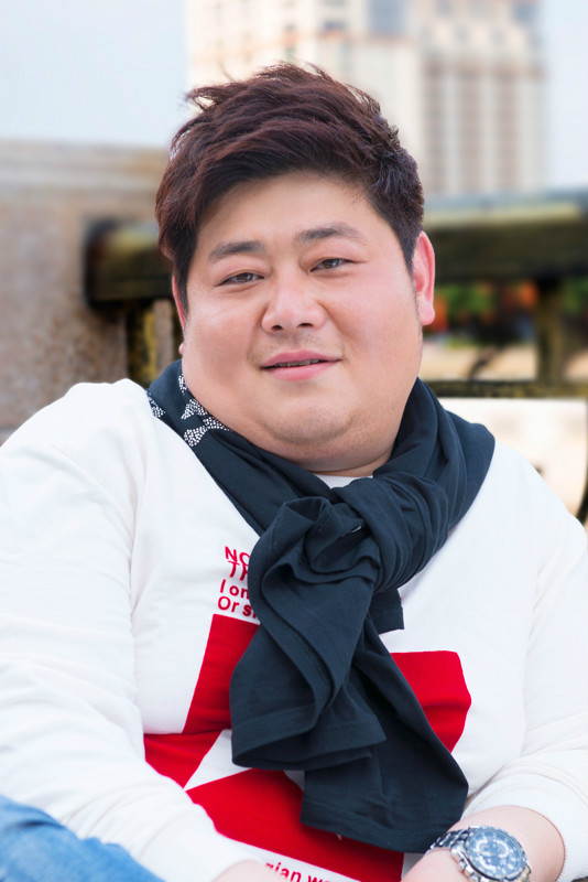 男,1982年7月29日出生于辽宁沈阳,中国内地男演员,国内"最帅胖哥"