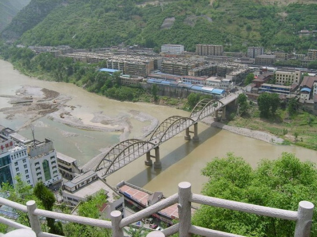 嘉陵江陕西省略阳县城段