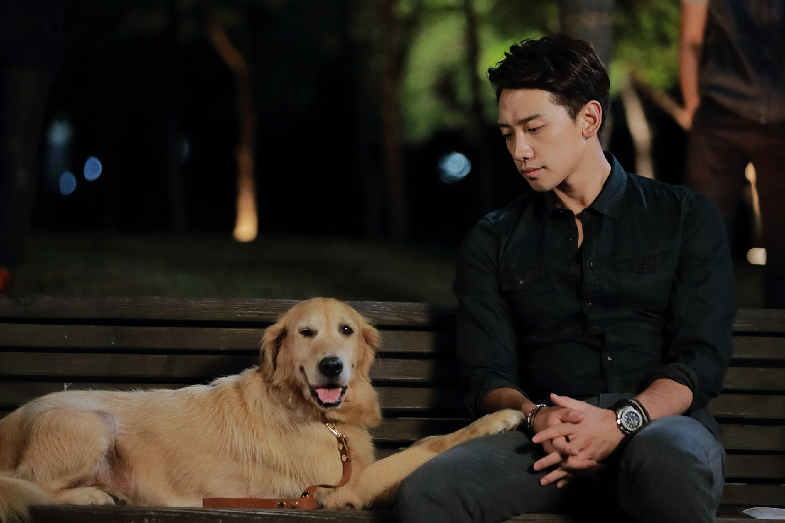  p>郑智薰(rain),1982年6月25日出生于韩国首尔,韩国流行男歌手,演员