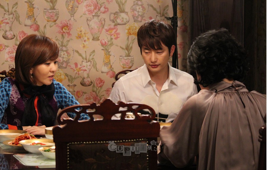  p>《逆转女王》,为韩国mbc电视台自2010年10月起制播的 a href="#"