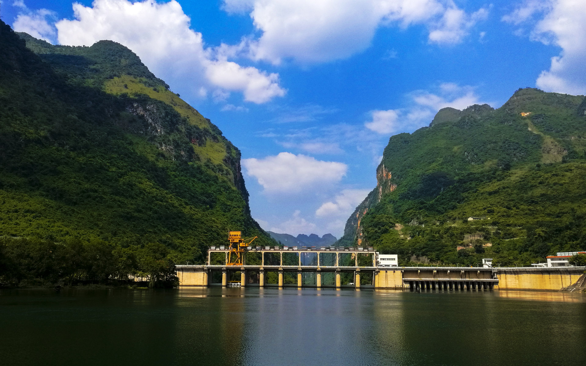 天生桥二级水电站