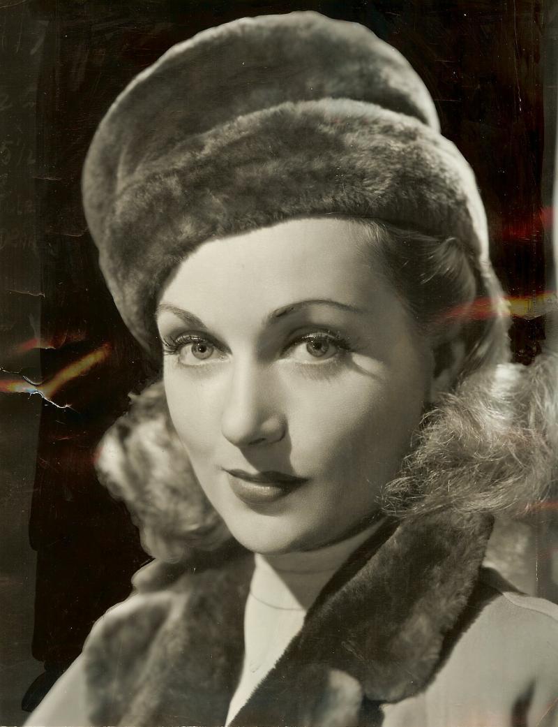  p>卡罗尔·隆巴德(carole lombard,1908年10月6日—1942年1月16日)