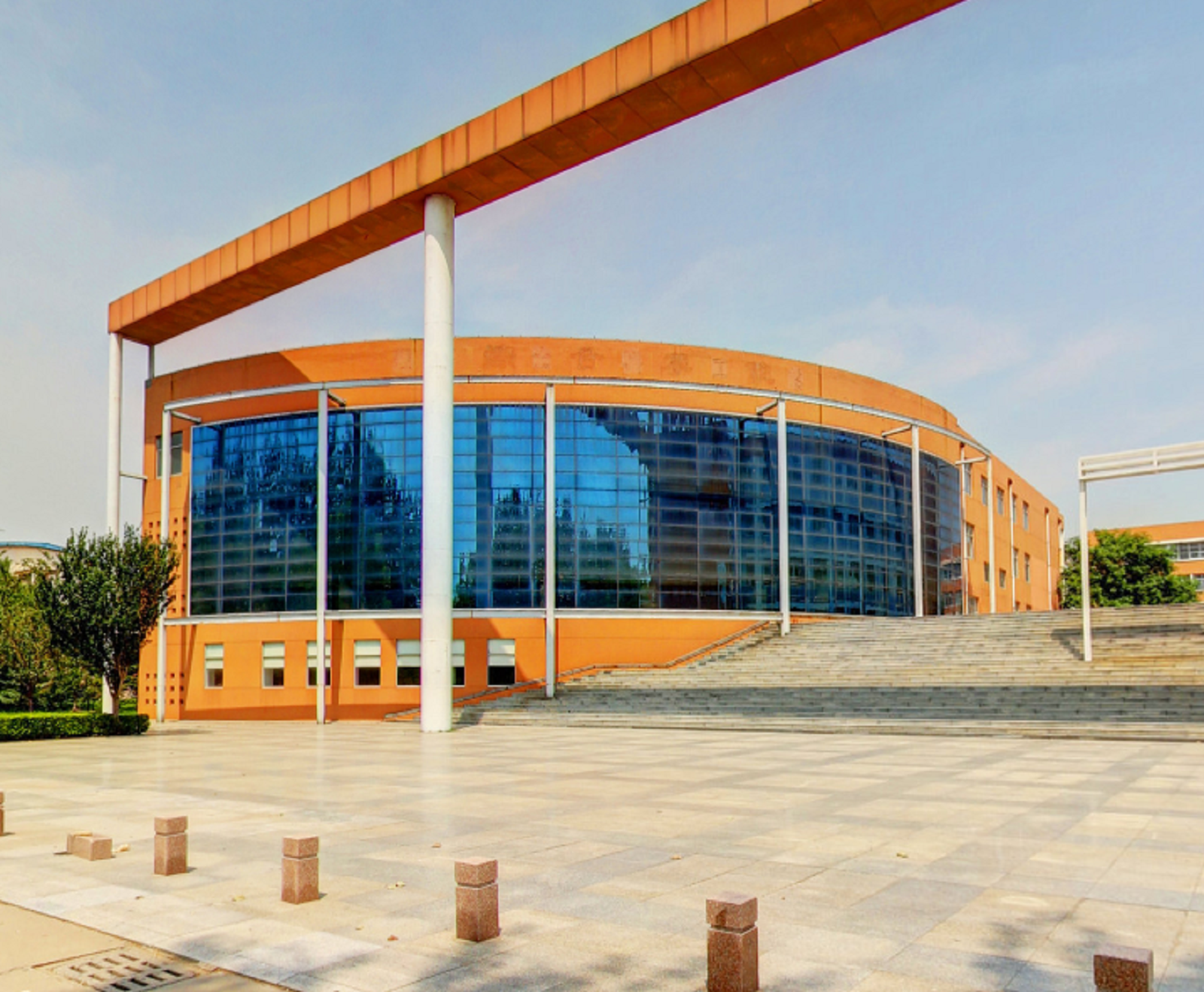 潍坊科技职业学院