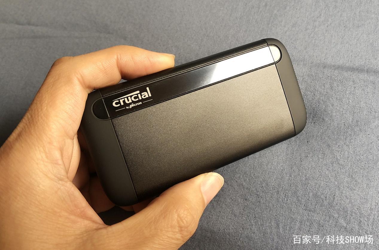 实测Crucial英睿达移动SSD：4TB X6拷贝19G仅24秒_百科TA说
