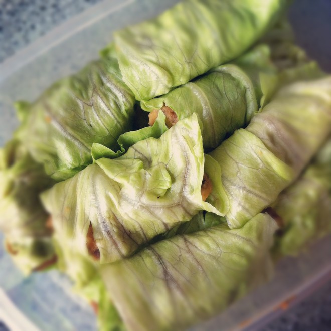 鲜肉生菜卷