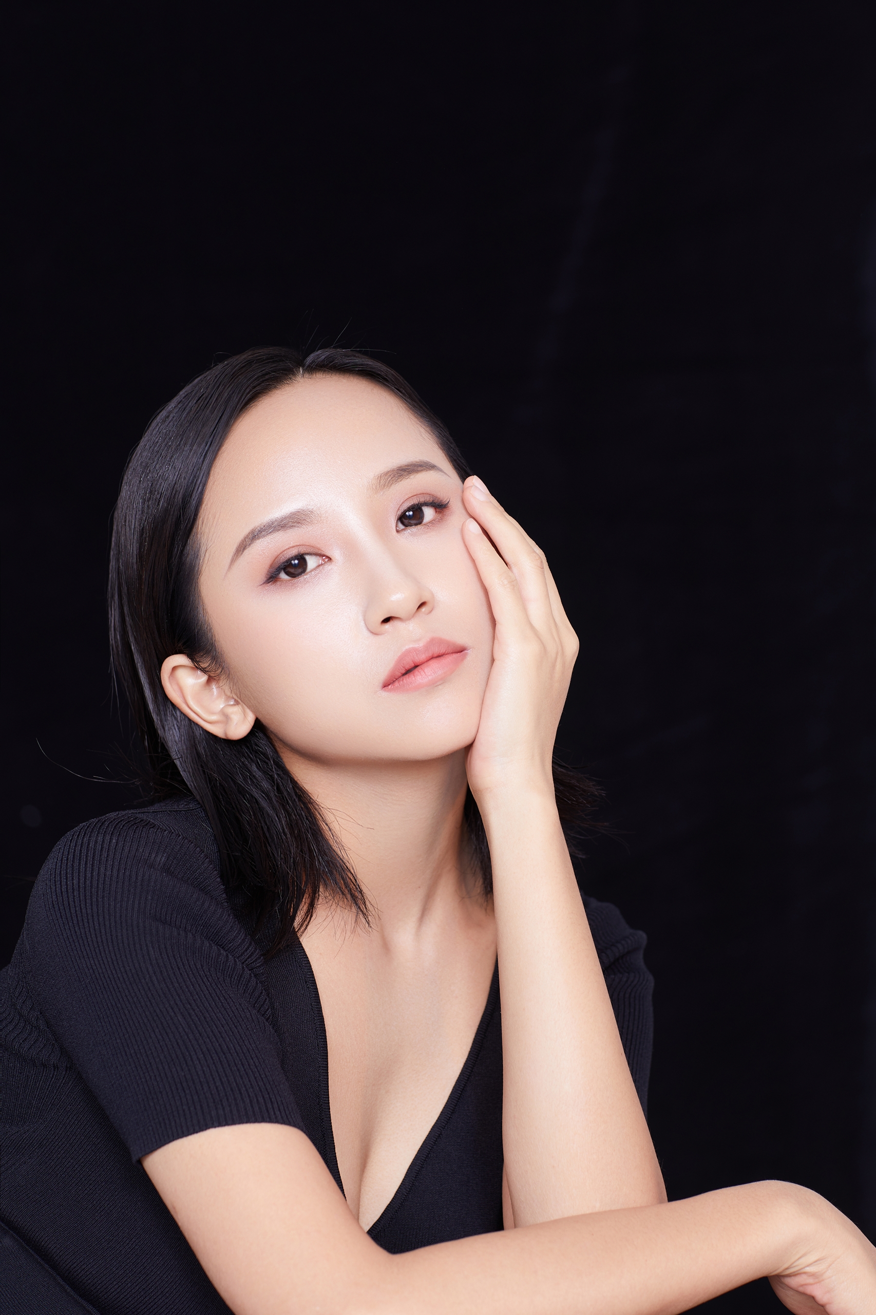 jobg">解惠清,1986年9月13日出生于贵州省贵阳市,中国内地影视女演员