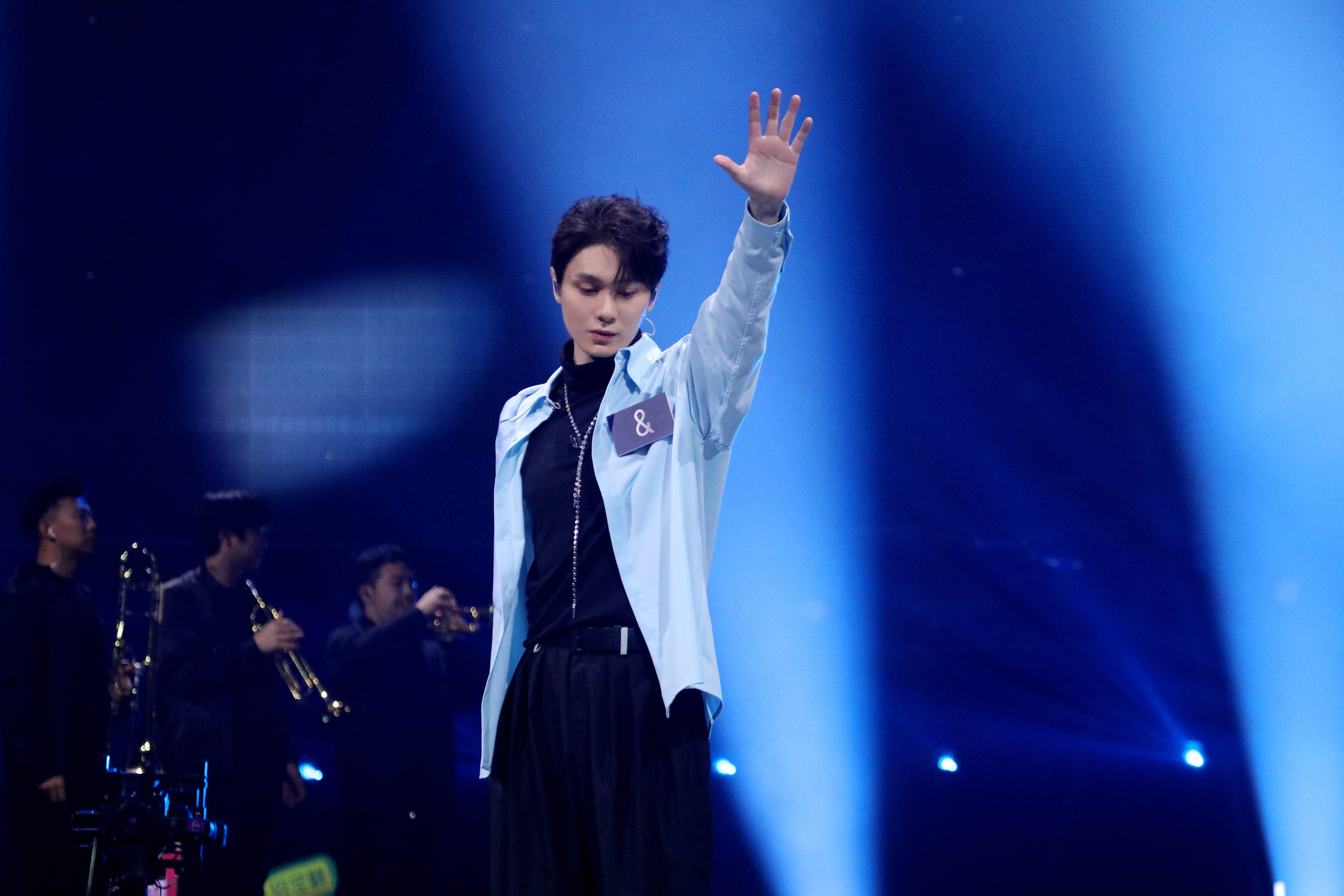  p data-id="tbjbdzpqj1tg">裘德(jude chiu),本名赵熙南,1994年8月9