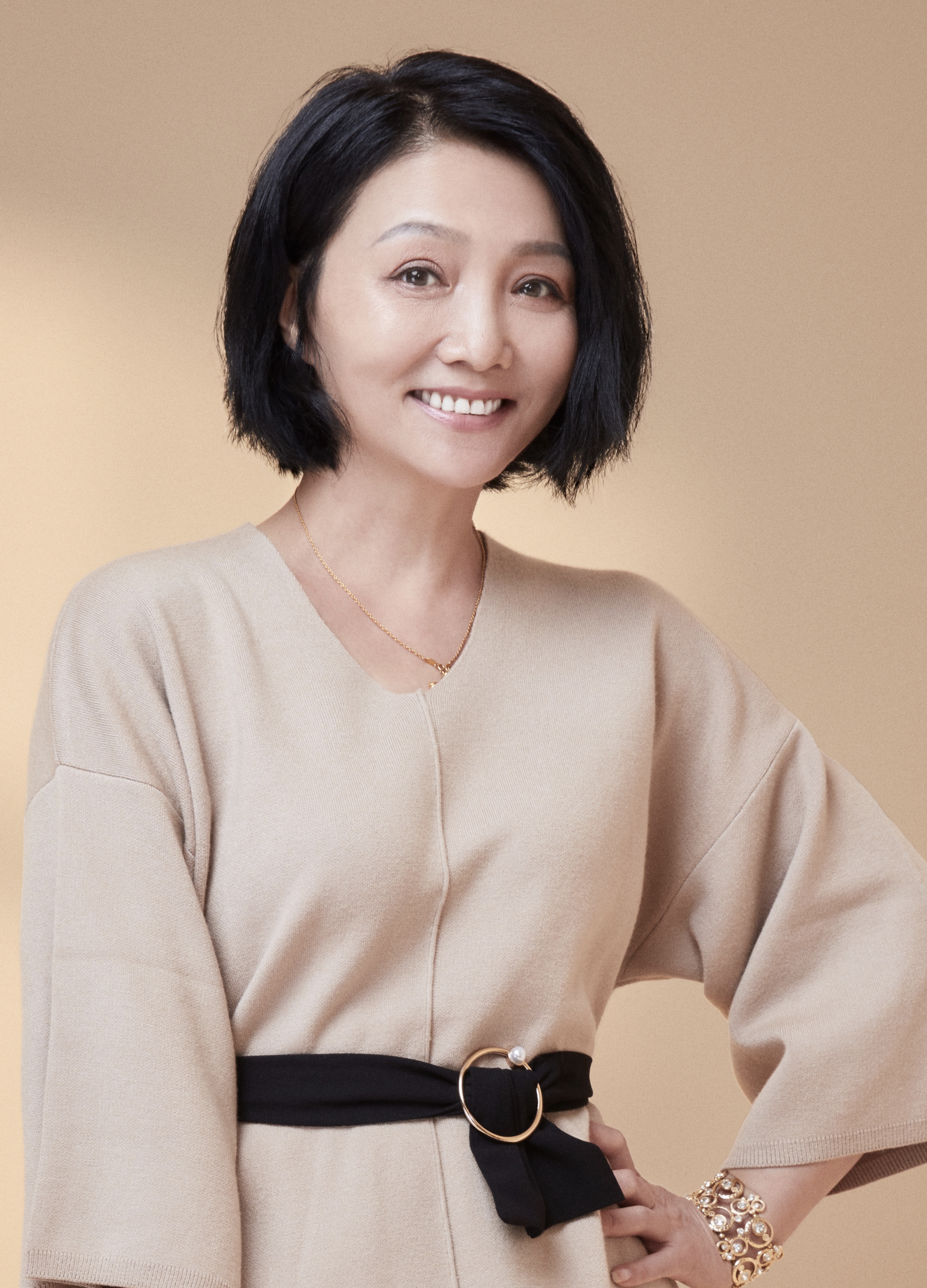 "t45fazyowcer">王红梅,出生于黑龙江省,祖籍上海,中国内地影视女演员