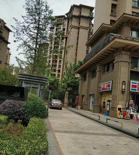 鹭湖宫六区c组团