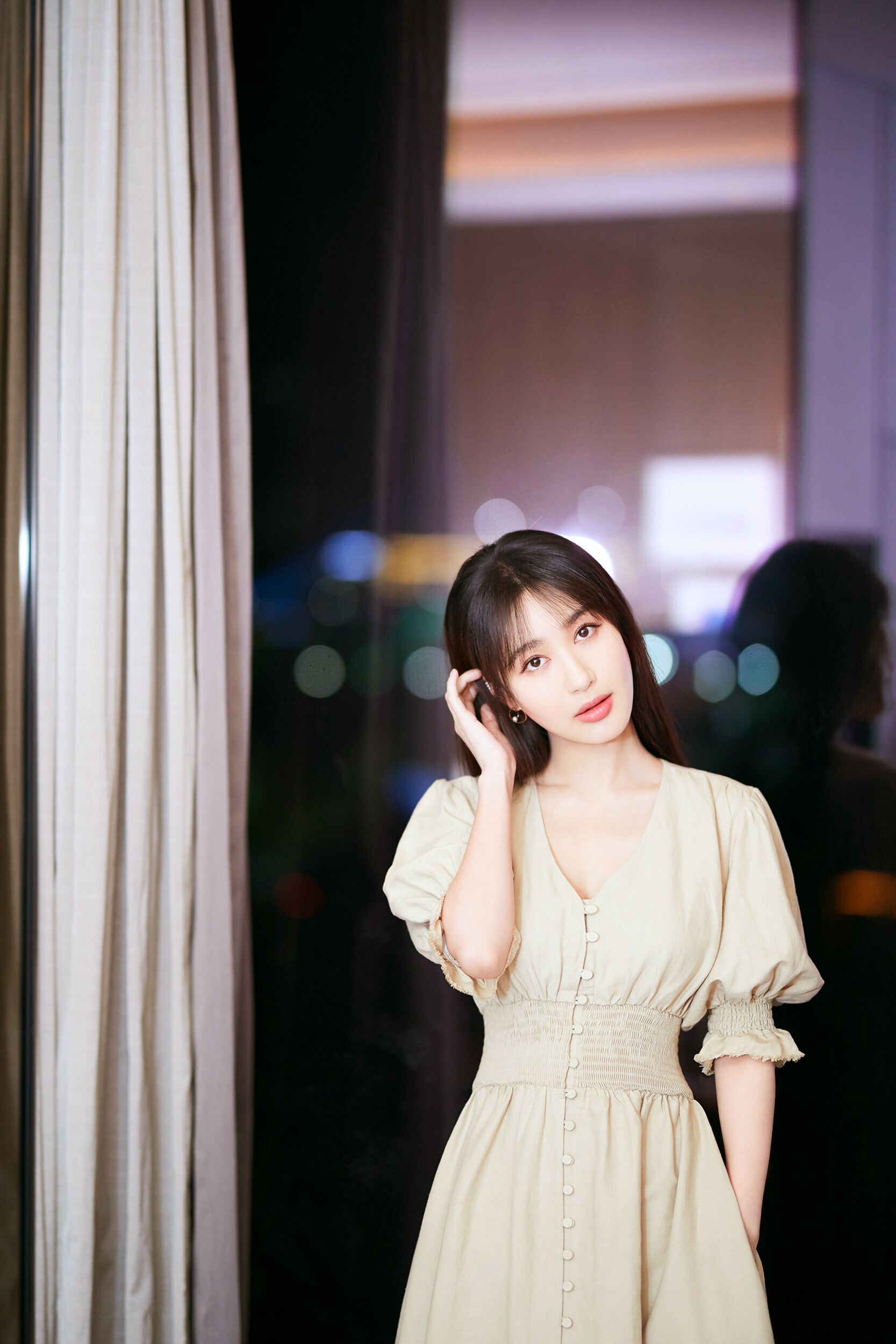 李菲儿