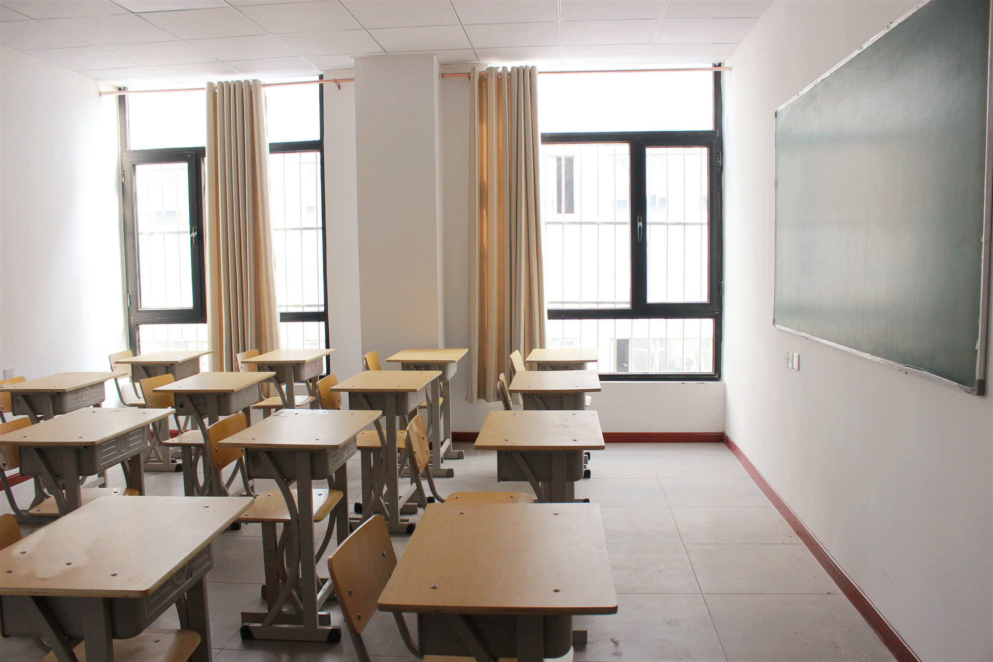 石家庄市新华区成达文化艺术培训学校有限责任公司