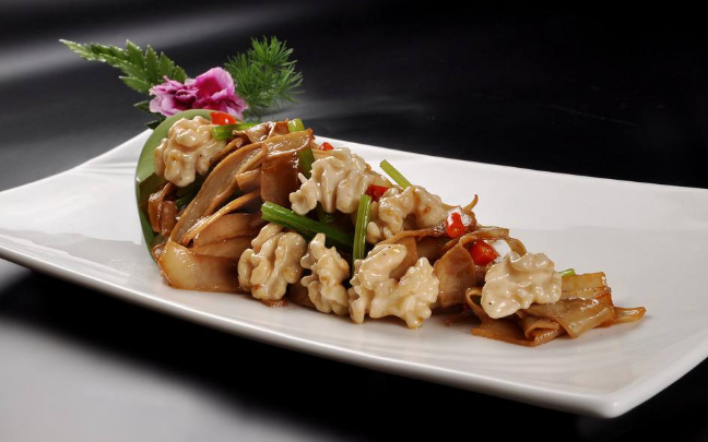 data-id="t2jwtnhx1cpy">【主料】核桃仁150克,鳜鱼肉200克