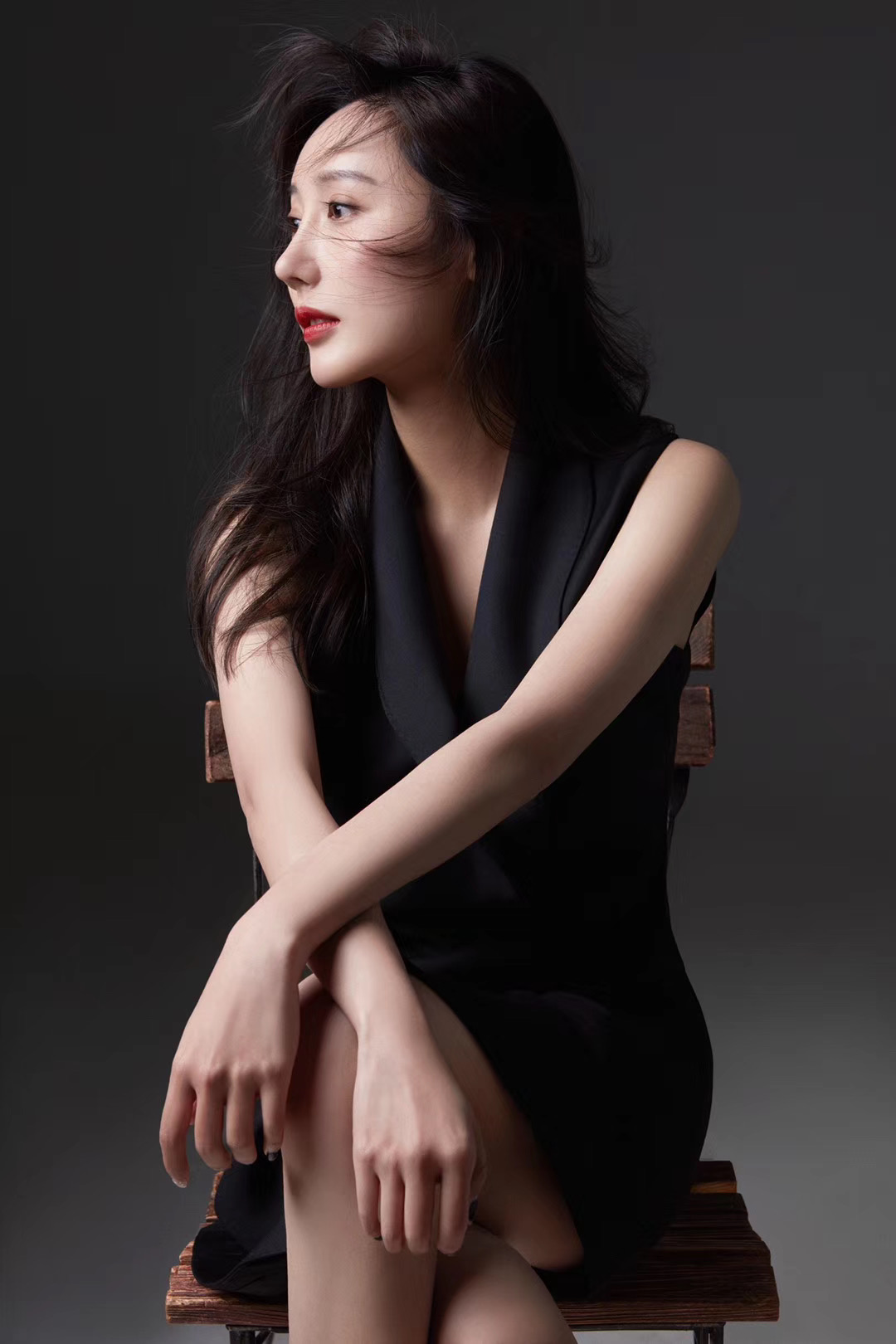  p>李纯洱,出生于山东济南,中国内地女演员,毕业大连艺术学院表演本科