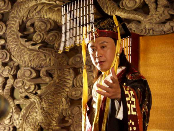 年1月1日-2021年7月28日 /i> i>) /i>,别名杨一凡,男,北京人,影视演员