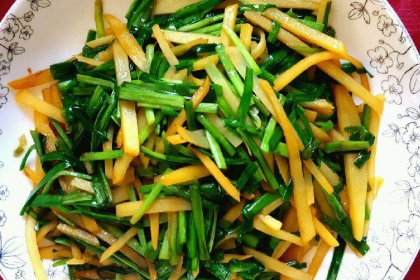 土豆炒韭菜