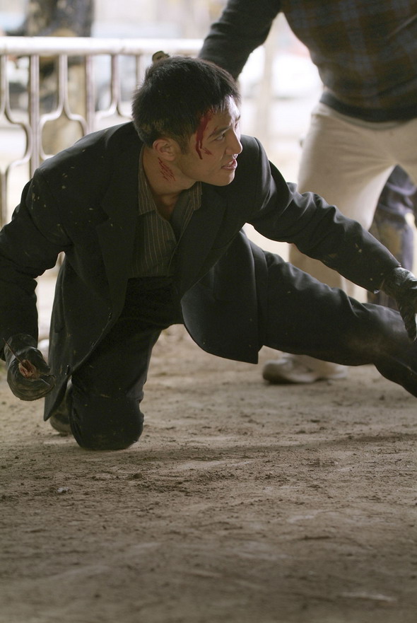  p>《卑劣的街头》是一部摄制于2006年的韩国黑帮电影,由 a>柳河 /a>