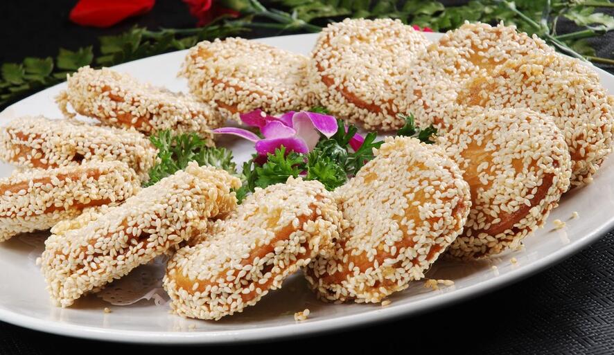  p>芋头酥是一种 a href="#" data-lemmaid="401036">小吃 /a>,主要