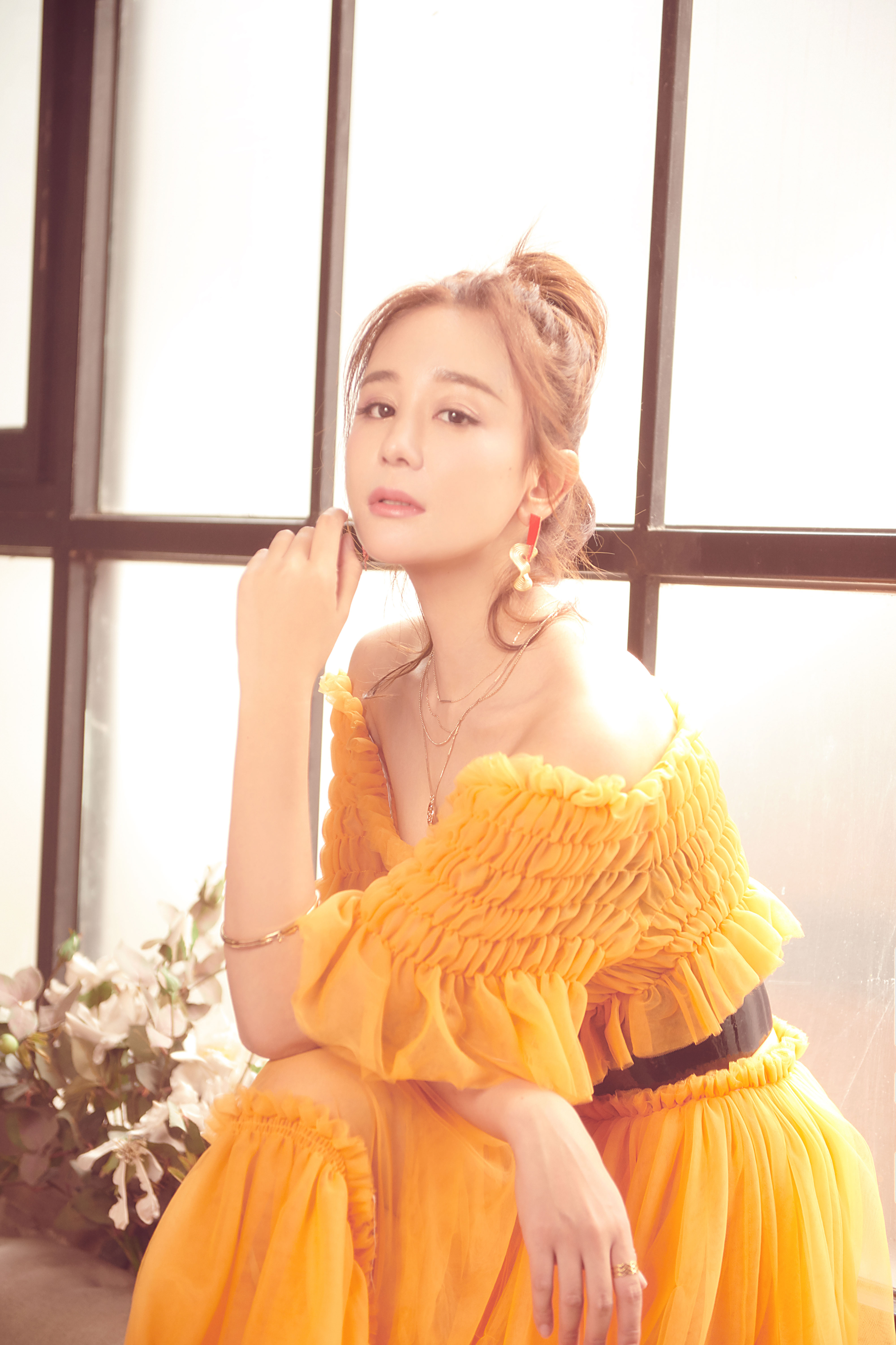  p>海陆,1984年10月15日出生于河南省郑州市,中国内地女演员,毕业于 a