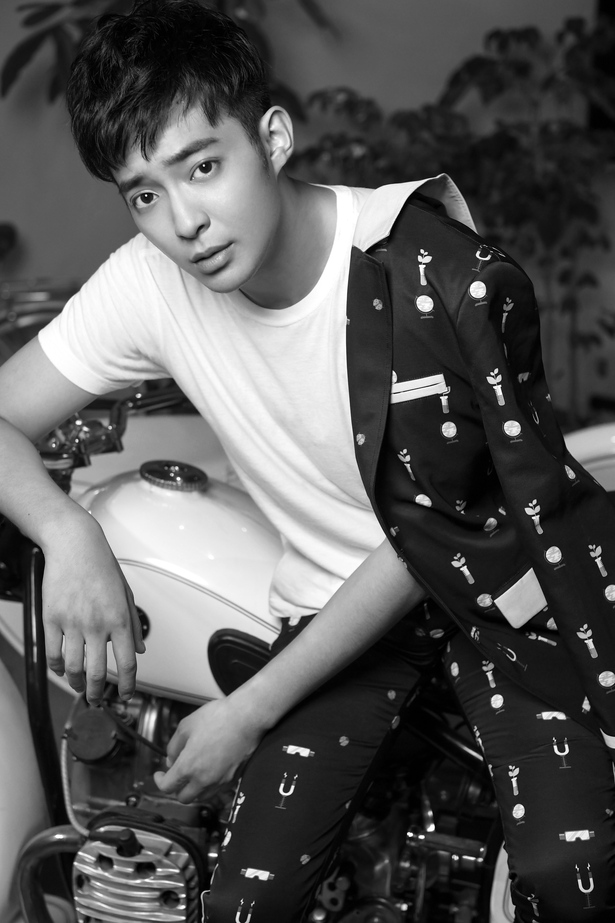  p data-id="gnbpf640xs">张琛,中国内地男演员.开心麻花成员.