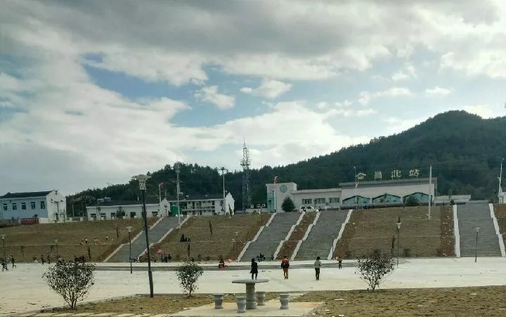  p>西江镇,隶属于江西省赣州市会昌县,位于 a href="#" data-lemmaid=