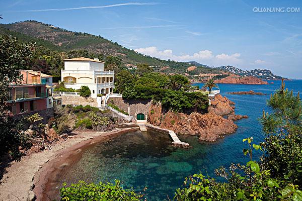 在法语的意思是" a target="_blank" href="/item/象牙海岸/4094603"