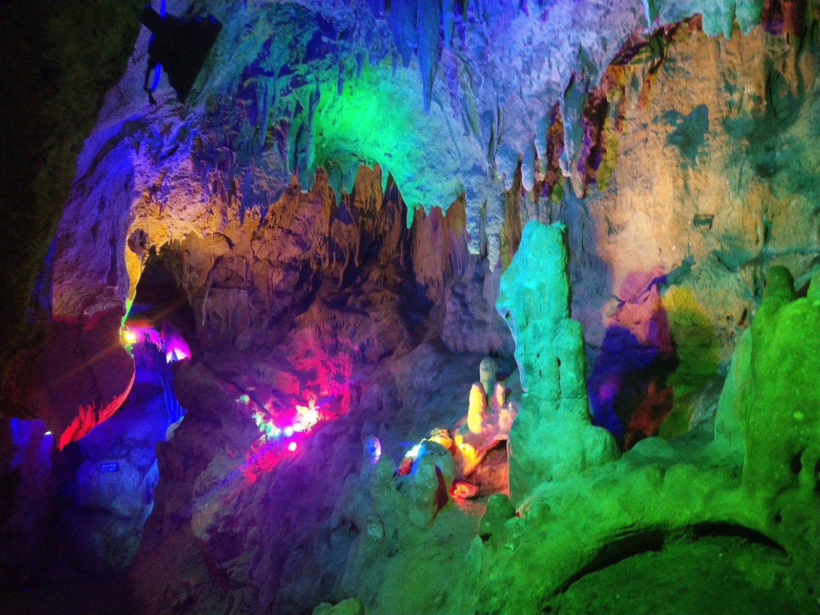 ǮСӾ_йۺС_ɽӶˮƷ޹˾ پ