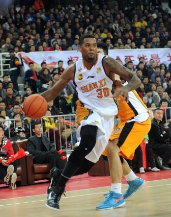  p>杰里米·泰勒(jeremy tyler),1991年6月21日出生于美国 a target="