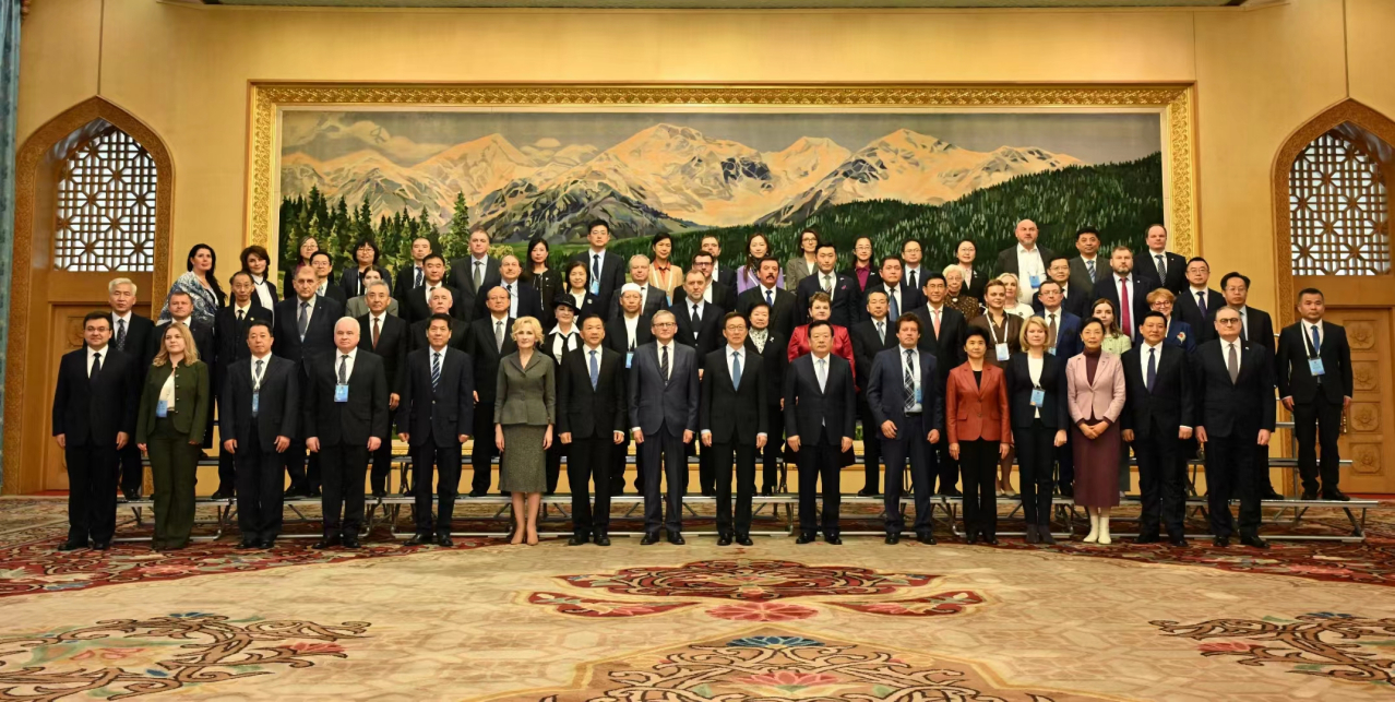 李恩临（俄罗斯木业集团创始人、船长国际物流集团总裁、中俄商务自媒体博主）_百度百科