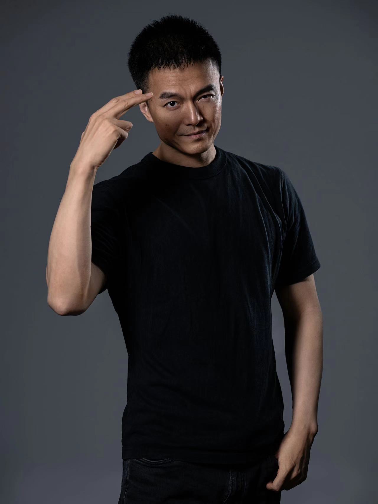 class="ref" data-ctrid="ula1jjphhcnf">栗浩洋,松鼠ai创始人,董事长