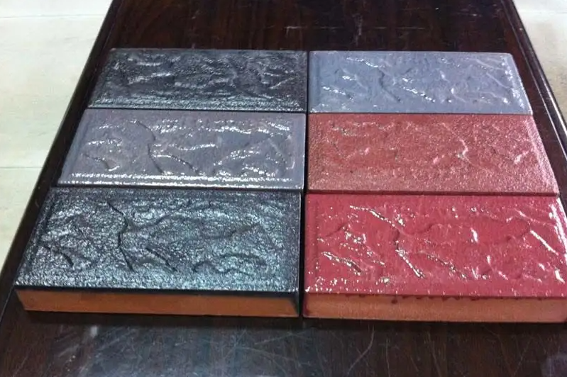  p>彩釉砖是指是指适用于建筑物墙面,地面装饰用的彩色釉面陶瓷面砖.