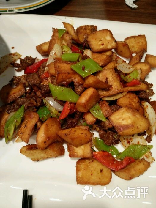 馕丁炒肉