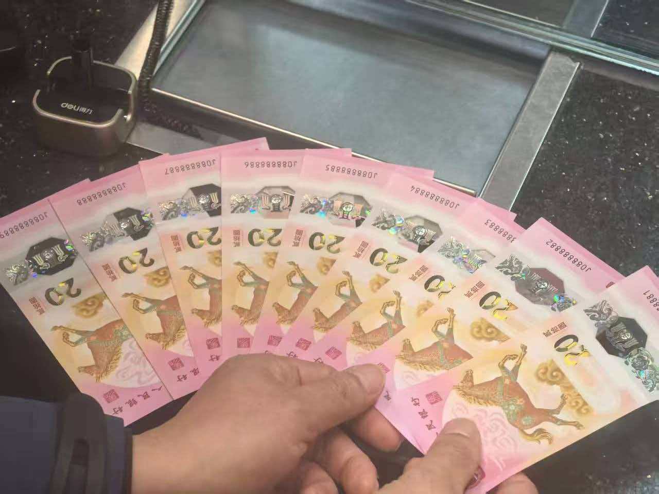 马钞已启动兑换，但币商收货不积极，黄牛怎么办？_百科TA说