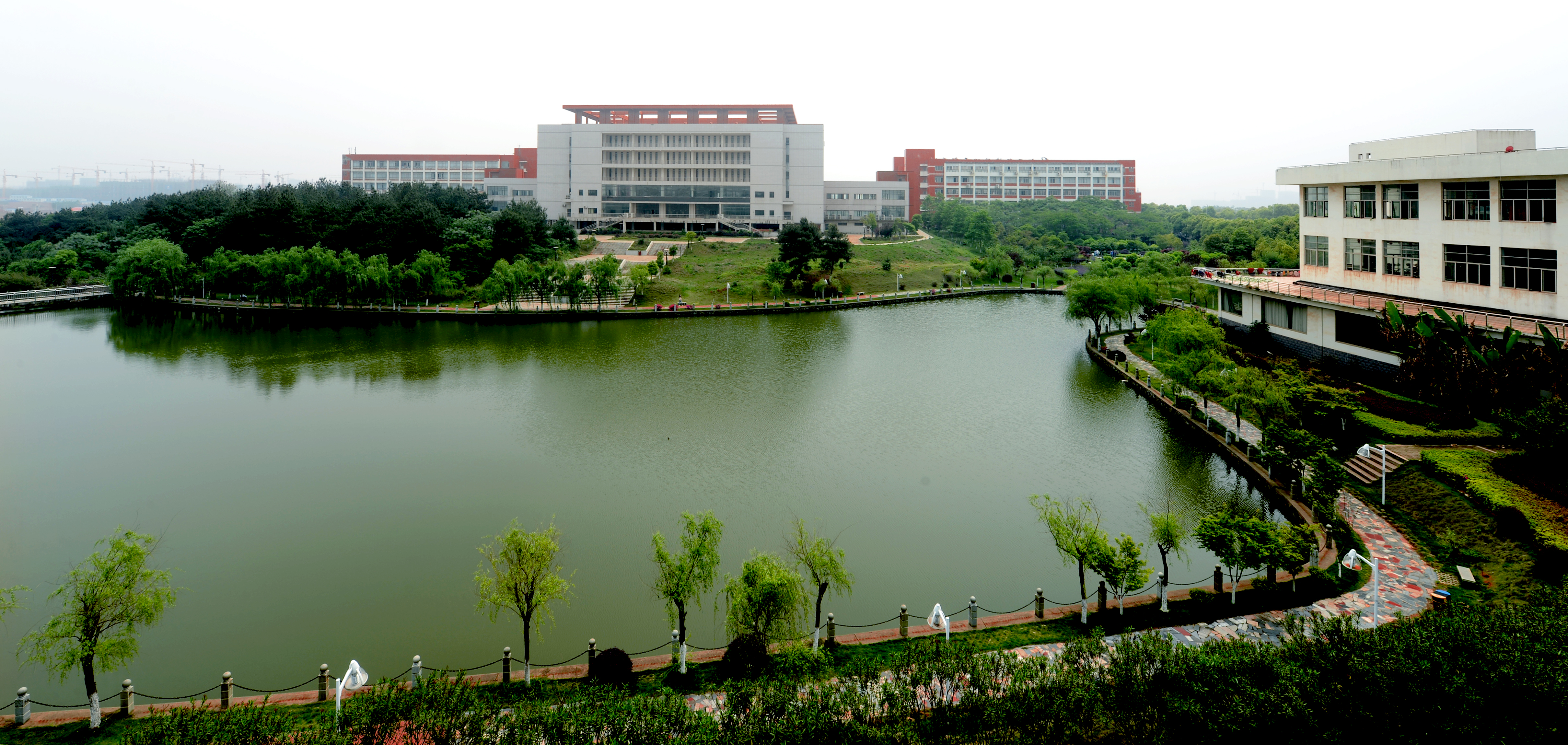 江西经济管理干部学院