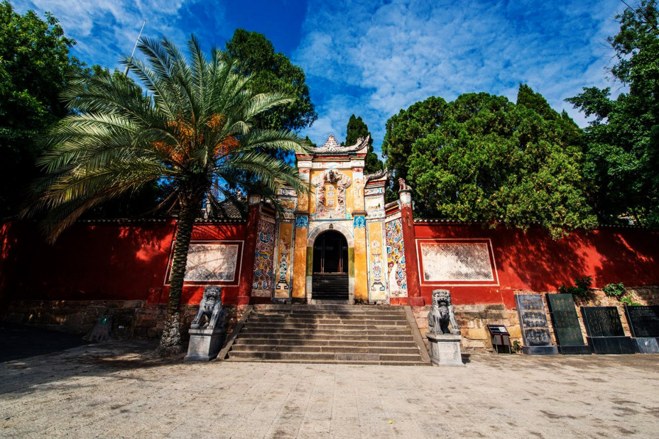 白帝城·瞿塘峡景区,位于重庆市 a target="_blank" href="/item/奉节