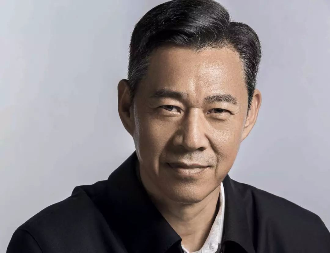张丰毅｜媒体口中的“戏霸”，同行眼里的“戏痴”_百科TA说