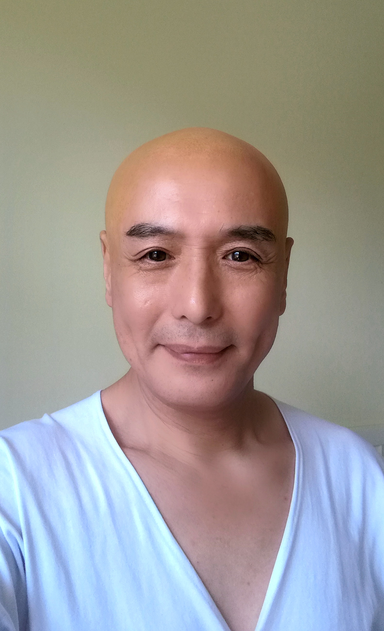  p>甘雨,天津人民艺术剧院国家一级演员,天津人民艺术剧院资深话剧