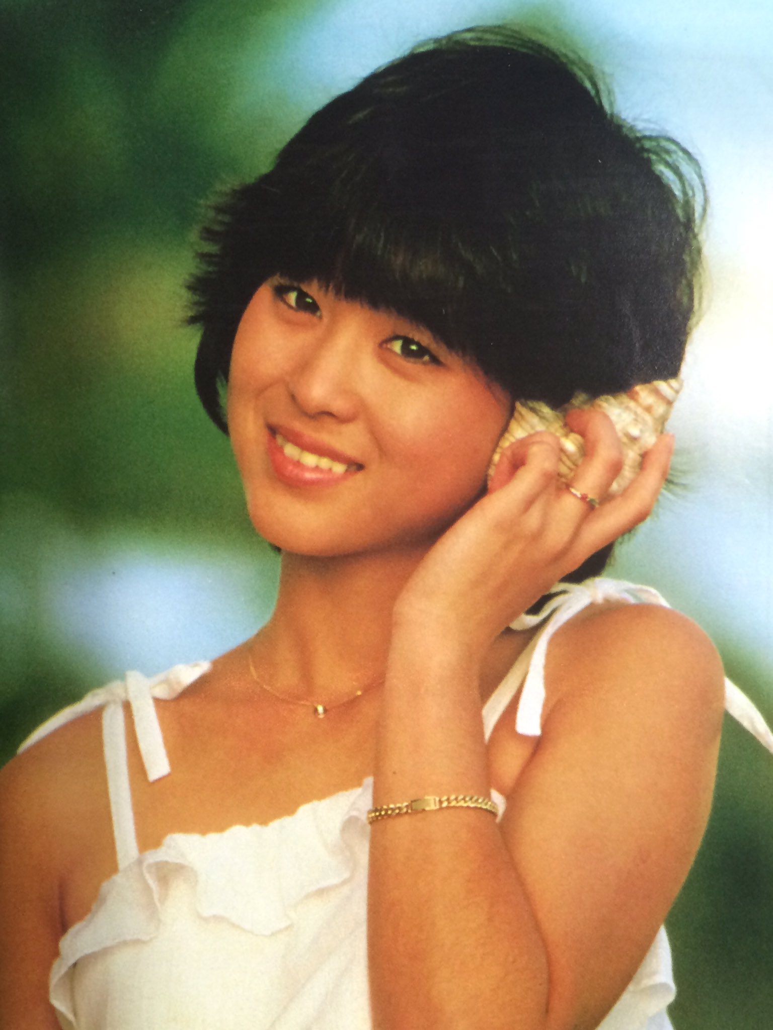 是由河崎义祐执导, a target="_blank" href="/item/松田圣子/3762377