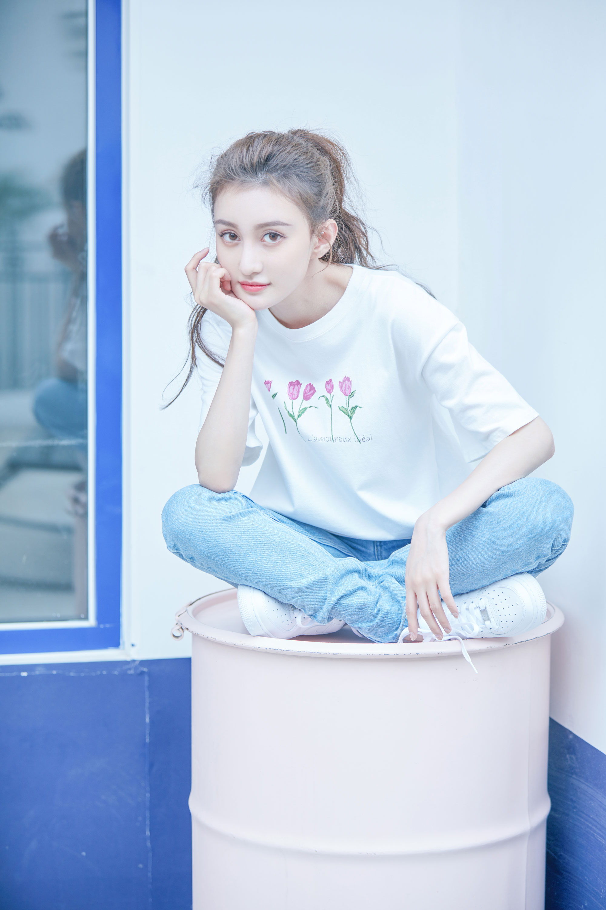 pbr98ia">陈薪璇,1993年5月25日出生于江西省九江市,中国内地女演员