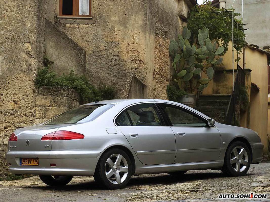  p>标致607,是由法国标致汽车公司生产的一款高级轿车.