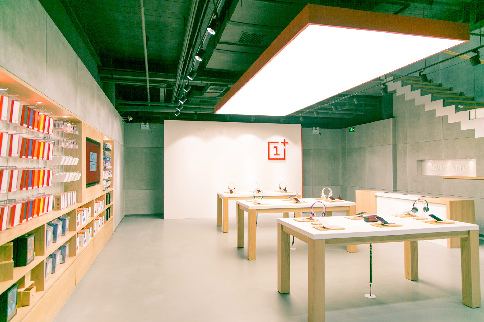 data-lemmaid="20819739">一加 /a>手机(oneplus)成立于2013年,总部