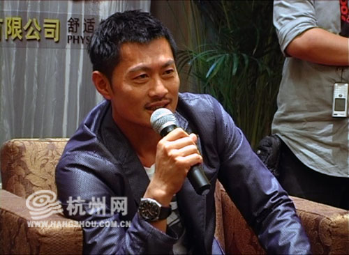 黄德斌